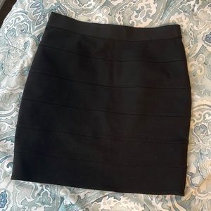 BCBGMaxazria Black Skirt s